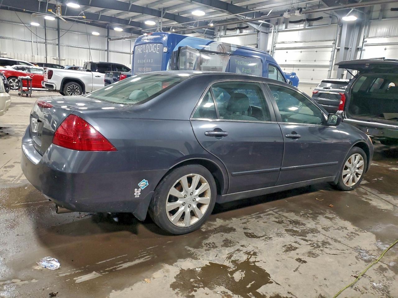 2006 Honda Accord Lx - Image 3