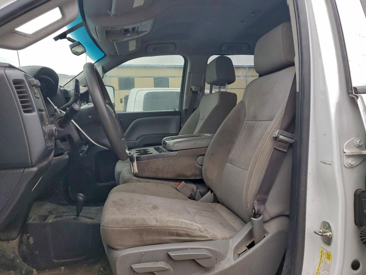 2017 Chevrolet Silverado K2500 Heavy Duty - Фото 7