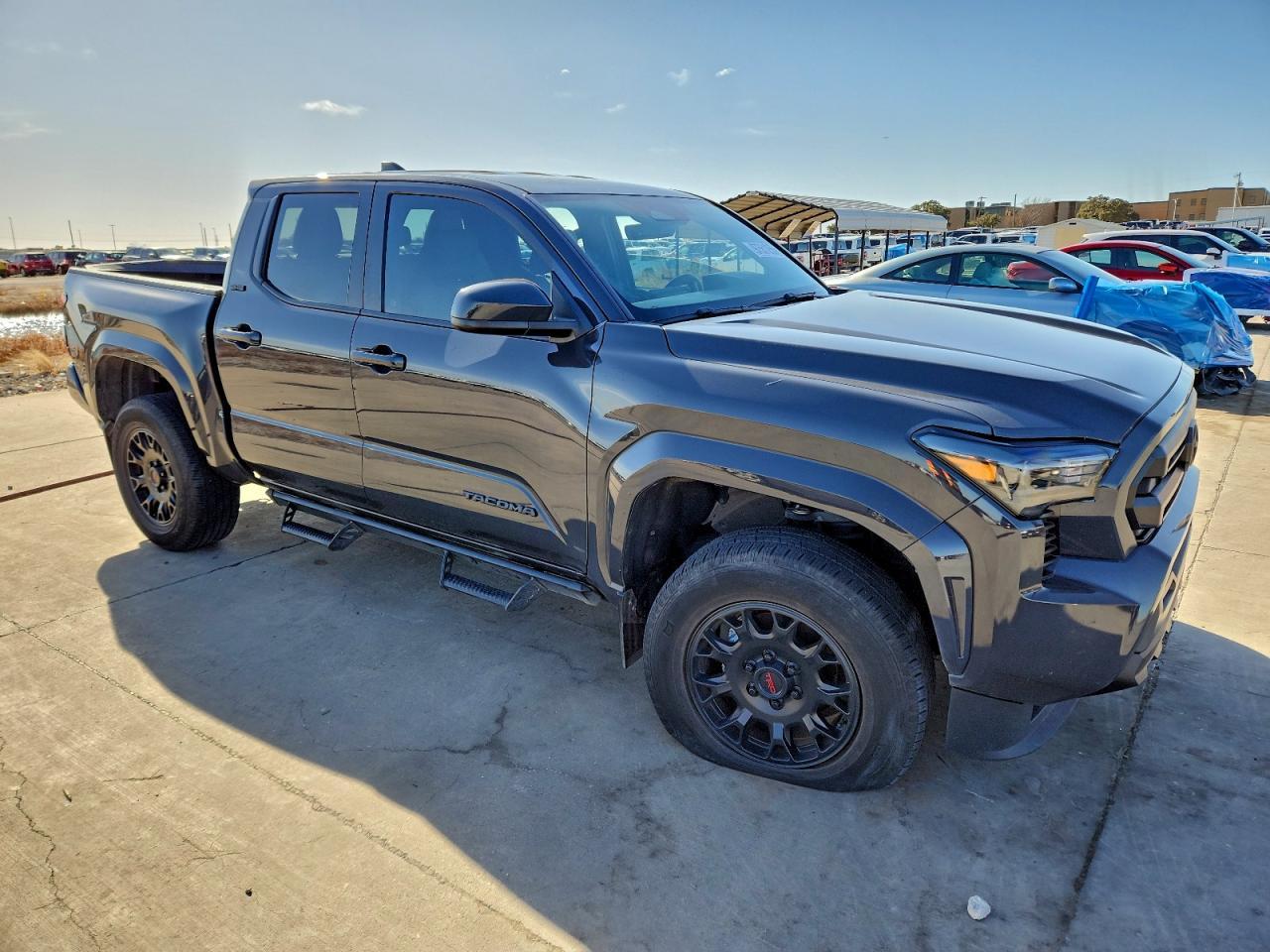 2024 Toyota Tacoma Double Cab - Image 4