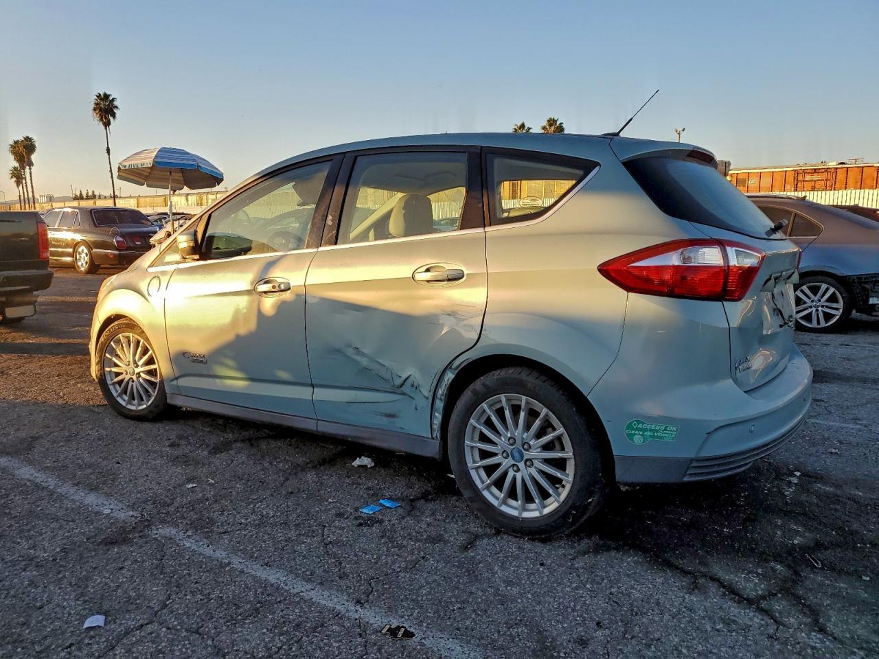 2013 Ford C-Max Premium - Фото 2