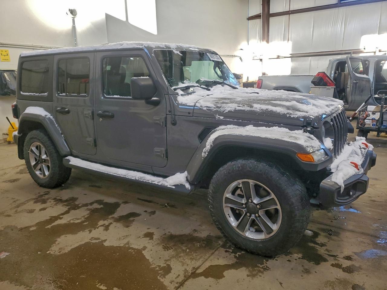 2020 Jeep Wrangler Unlimited Sahara - Фото 4