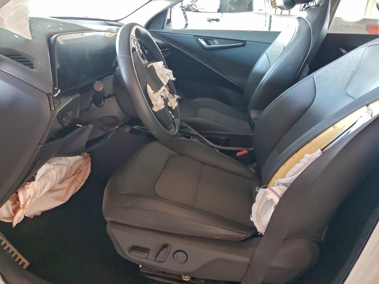 2023 Kia Niro Ex Touring - Image 7