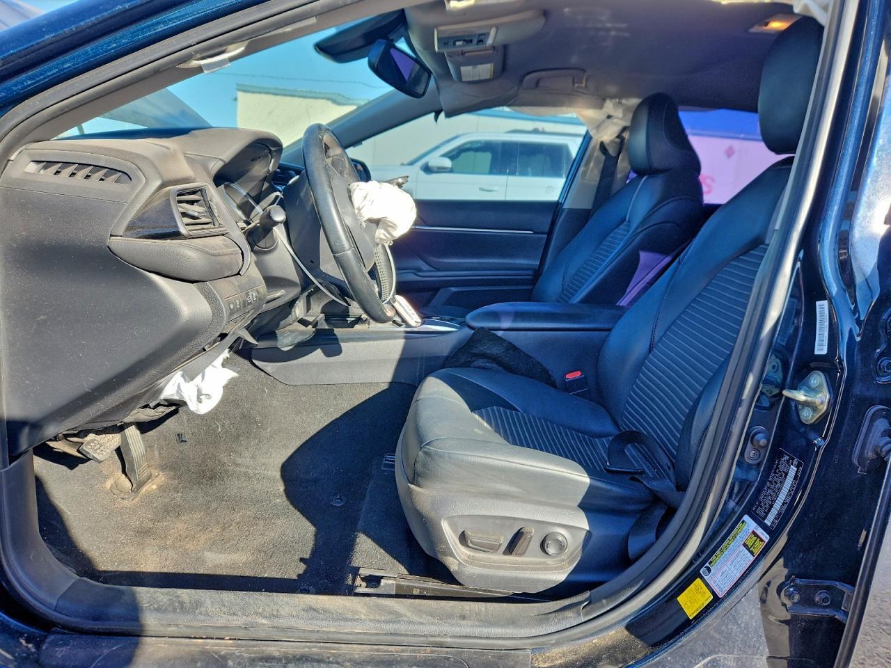 2020 Toyota Camry Se - Image 7