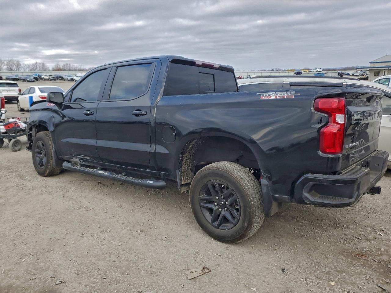 2021 Chevrolet Silverado K1500 Lt Trail Boss - Фото 2