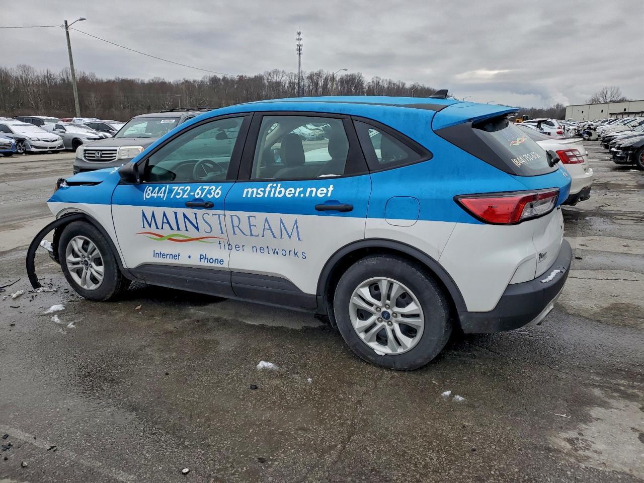 2020 Ford Escape S - Фото 2