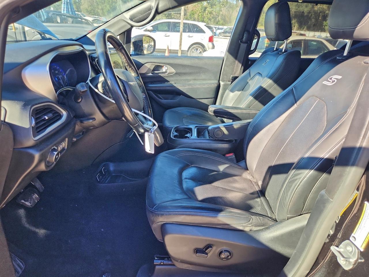 2020 Chrysler Pacifica Touring L - Фото 7