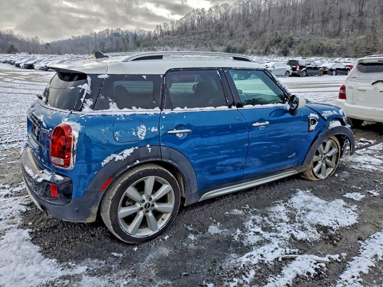 2018 Mini Cooper S Countryman All4 - Image 3
