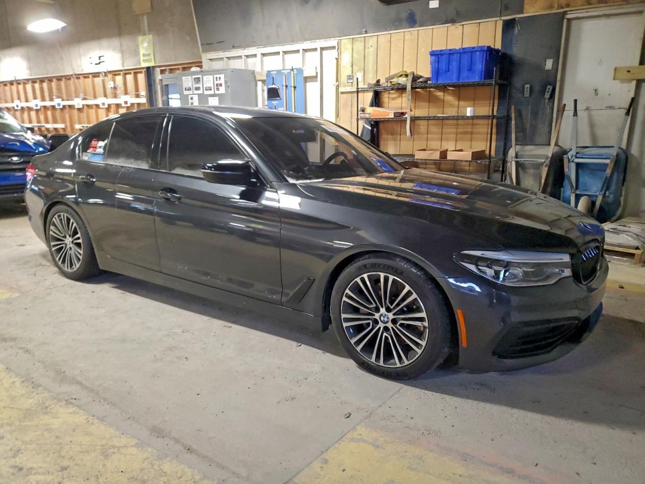 2019 BMW 540 Xi - Image 4