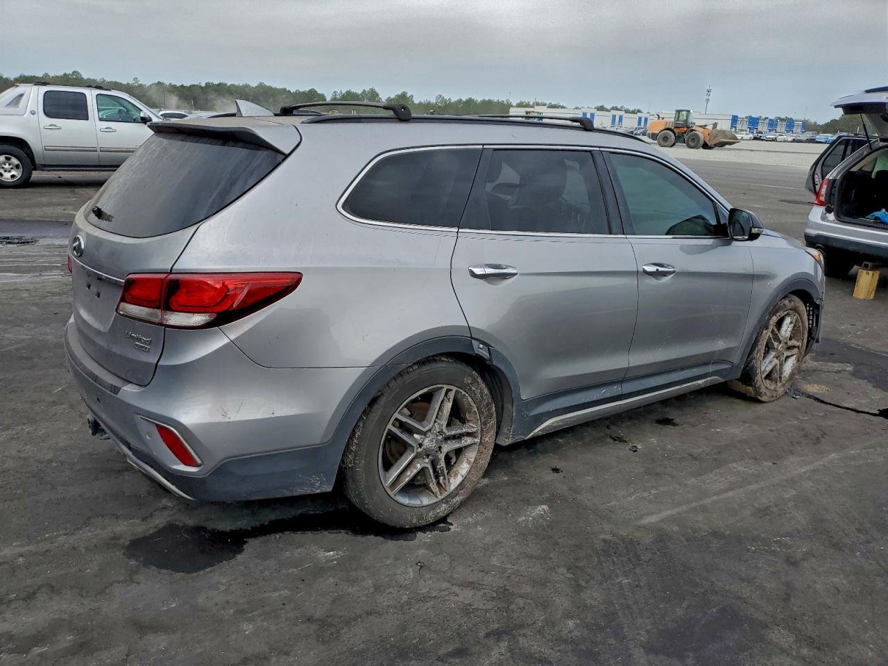 2017 Hyundai Santa Fe Se Ultimate - Фото 3