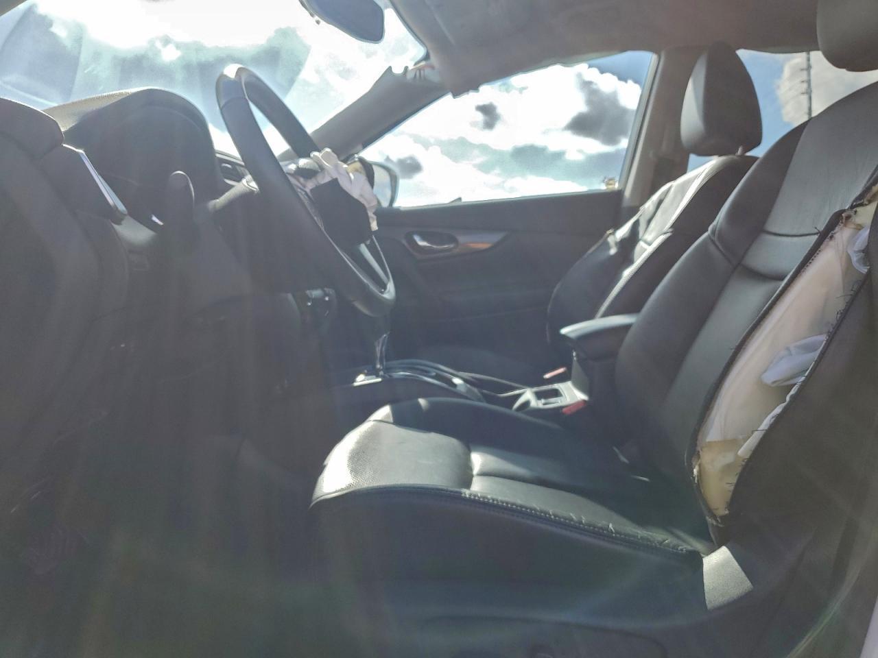 2015 Nissan Rogue S - Image 7