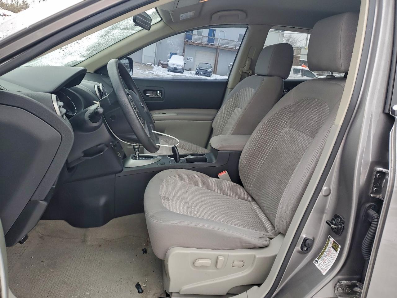 2013 Nissan Rogue S - Image 7