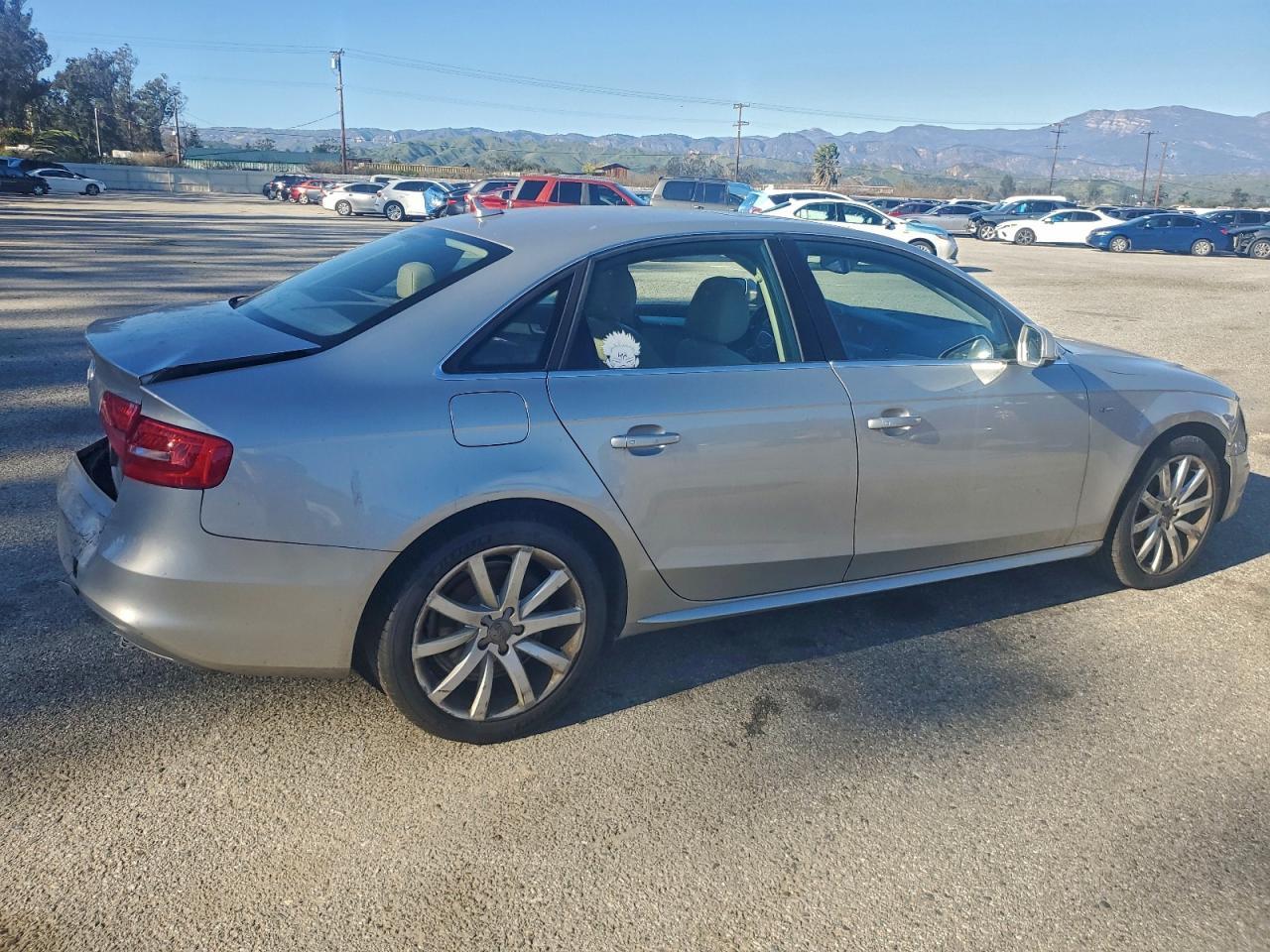 2014 Audi A4 Premium - Фото 3