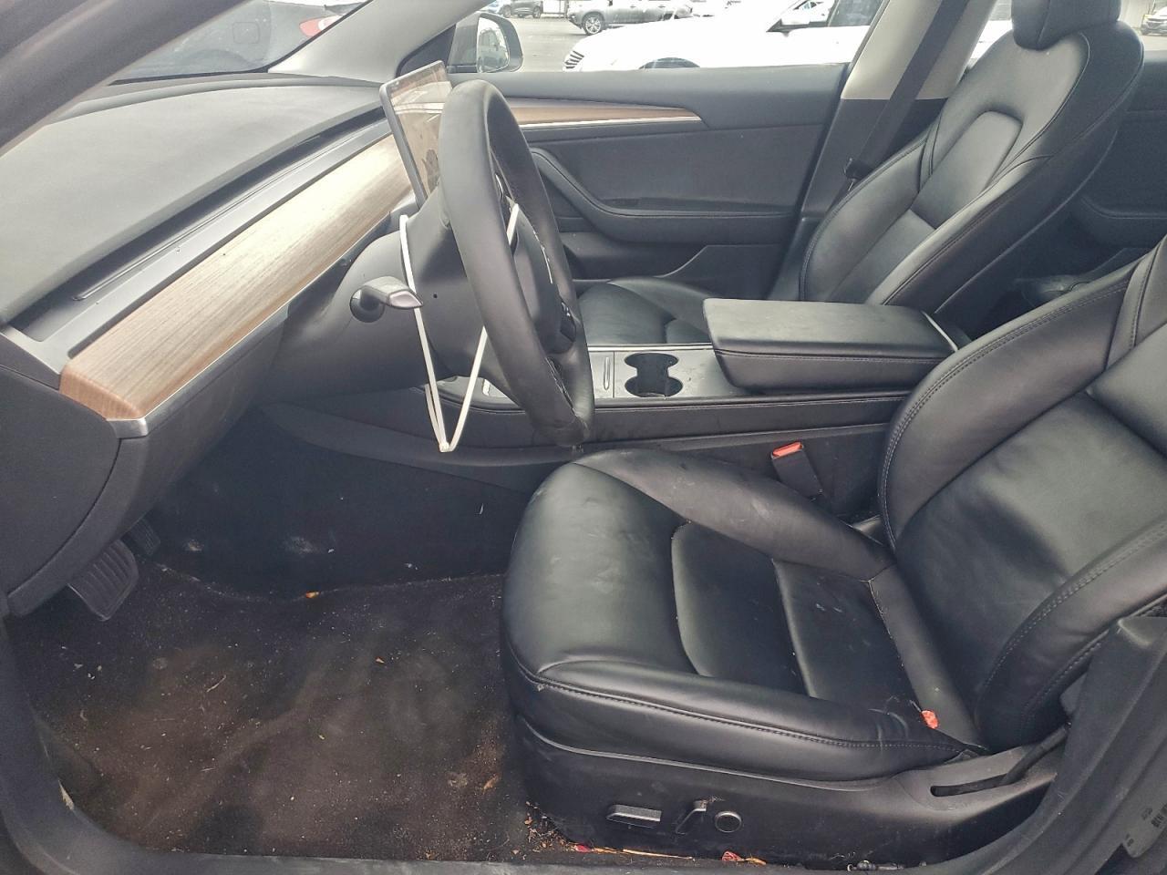 2023 Tesla Model 3 - Image 7