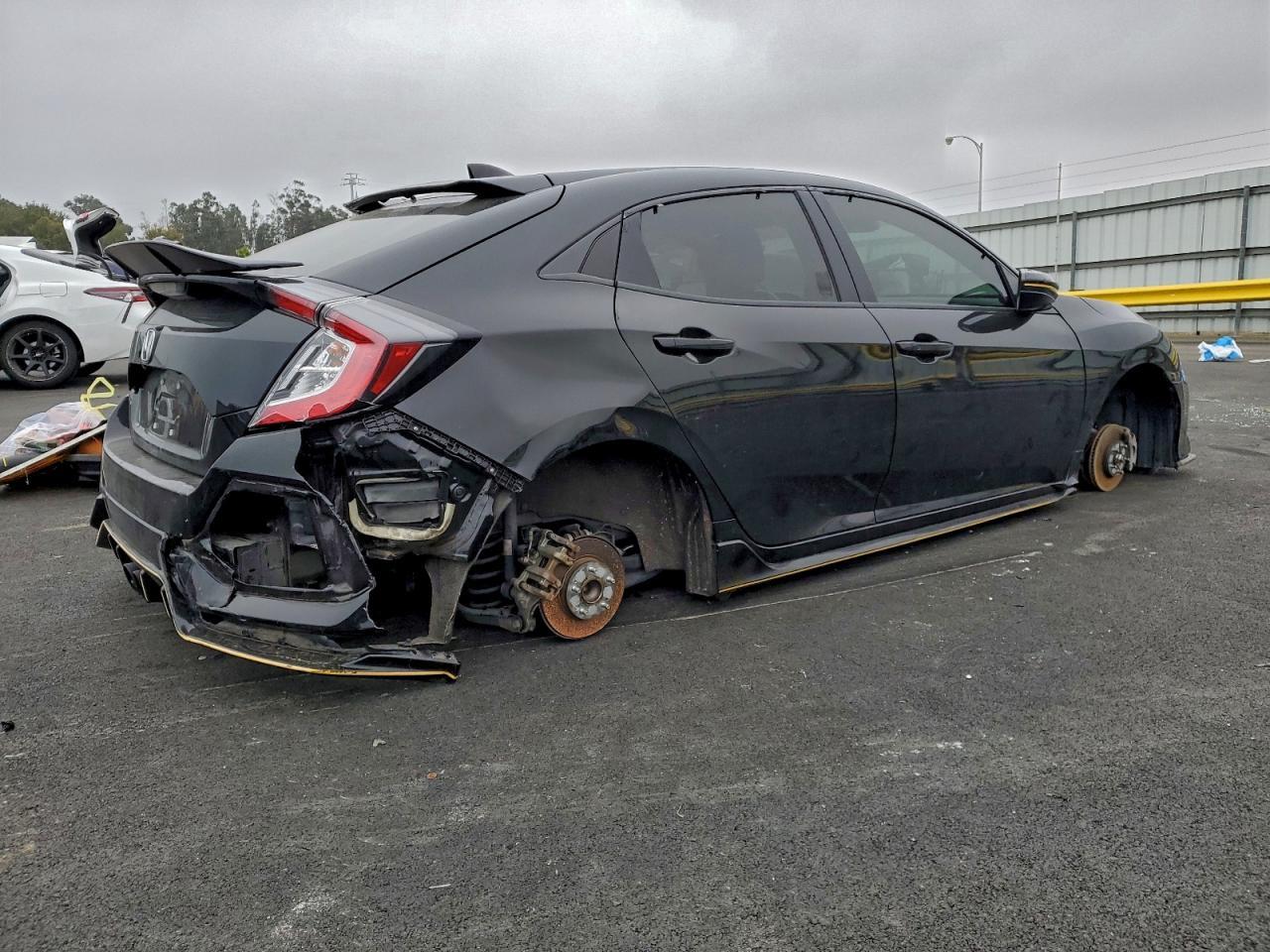 2021 Honda Civic Sport - Image 3