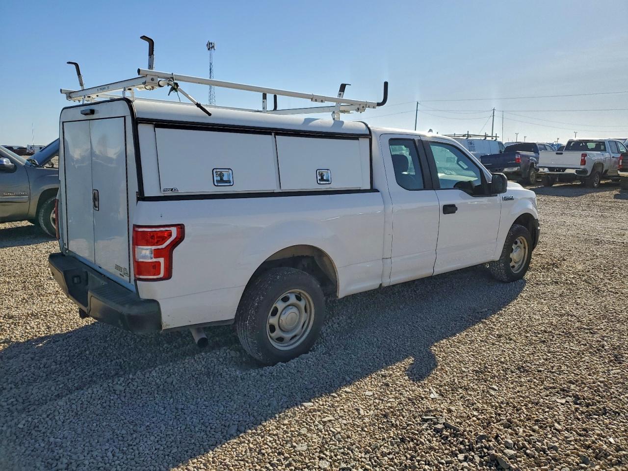 2020 Ford F150 Super Cab - Фото 3