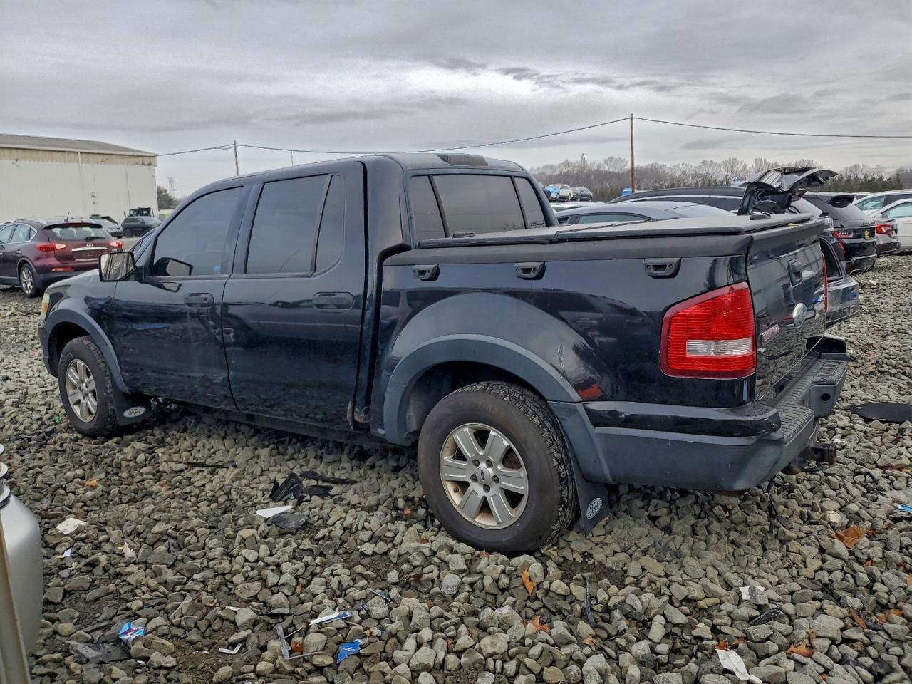 2008 Ford Explorer Sport Trac Xlt - Image 2