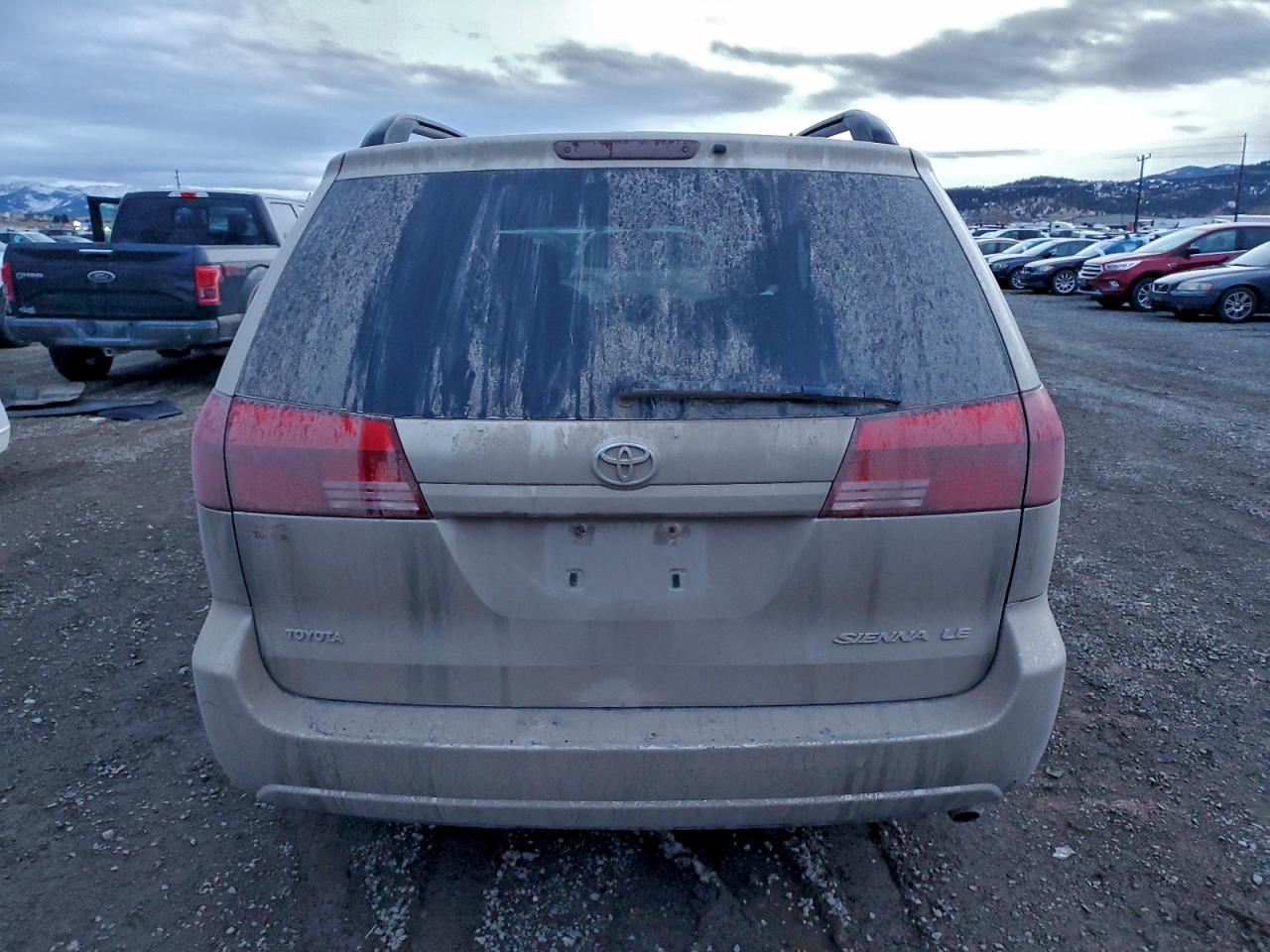 2005 Toyota Sienna Le 7 Passenger - Фото 6