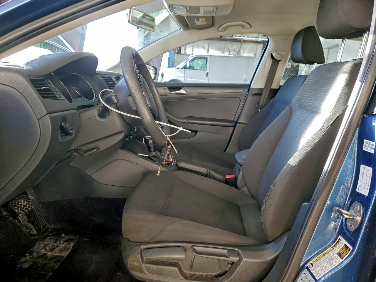 2016 Volkswagen Jetta S - Фото 7