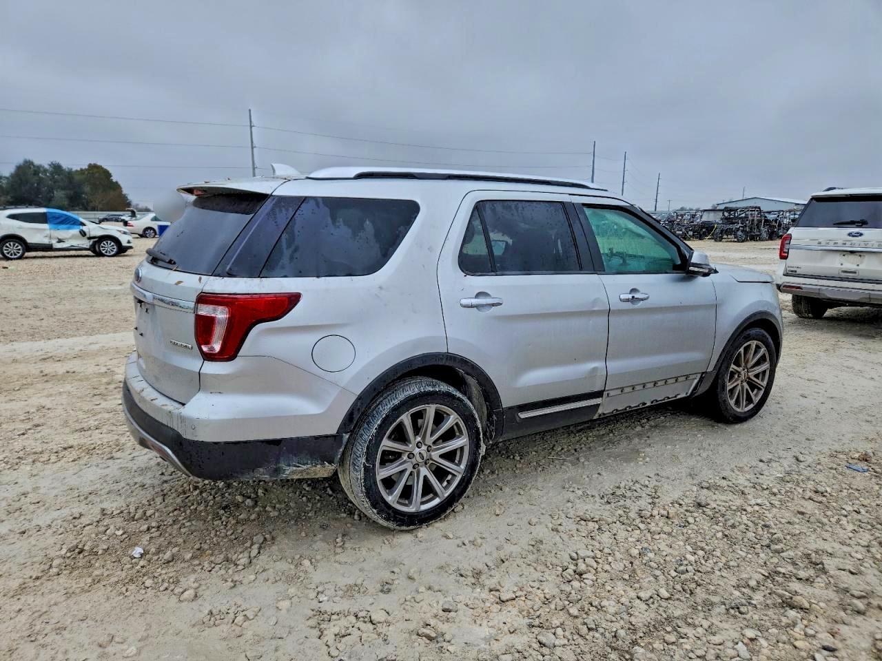 2016 Ford Explorer Limited - Фото 3