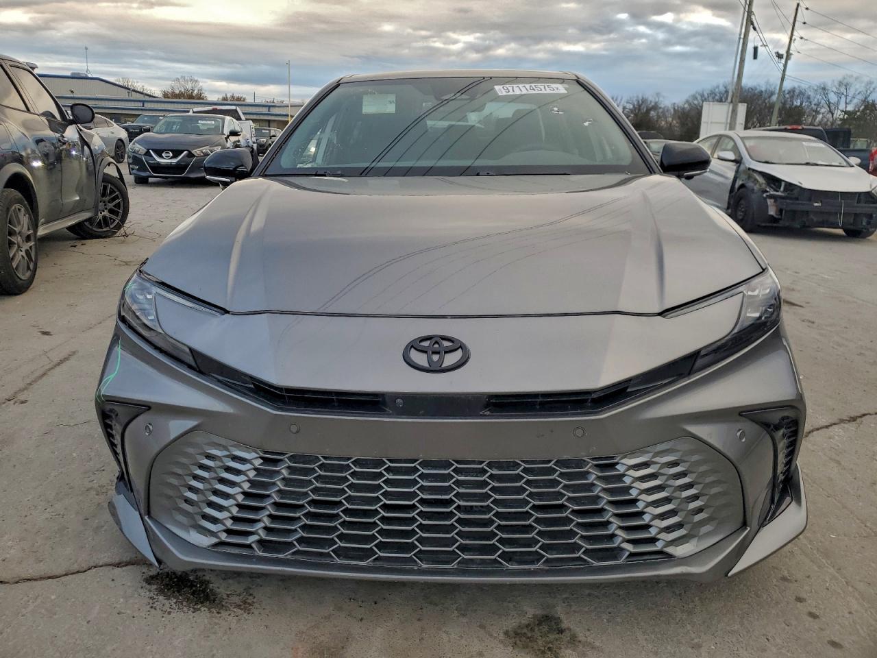2025 Toyota Camry Xse - Фото 5