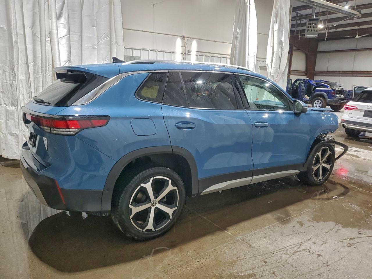 2025 Volkswagen Tiguan Se - Фото 3