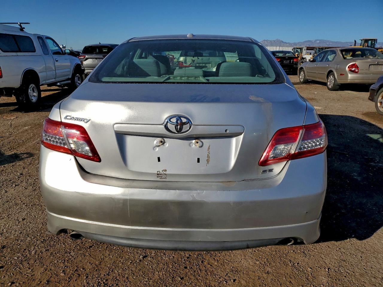 2010 Toyota Camry Base - Image 6