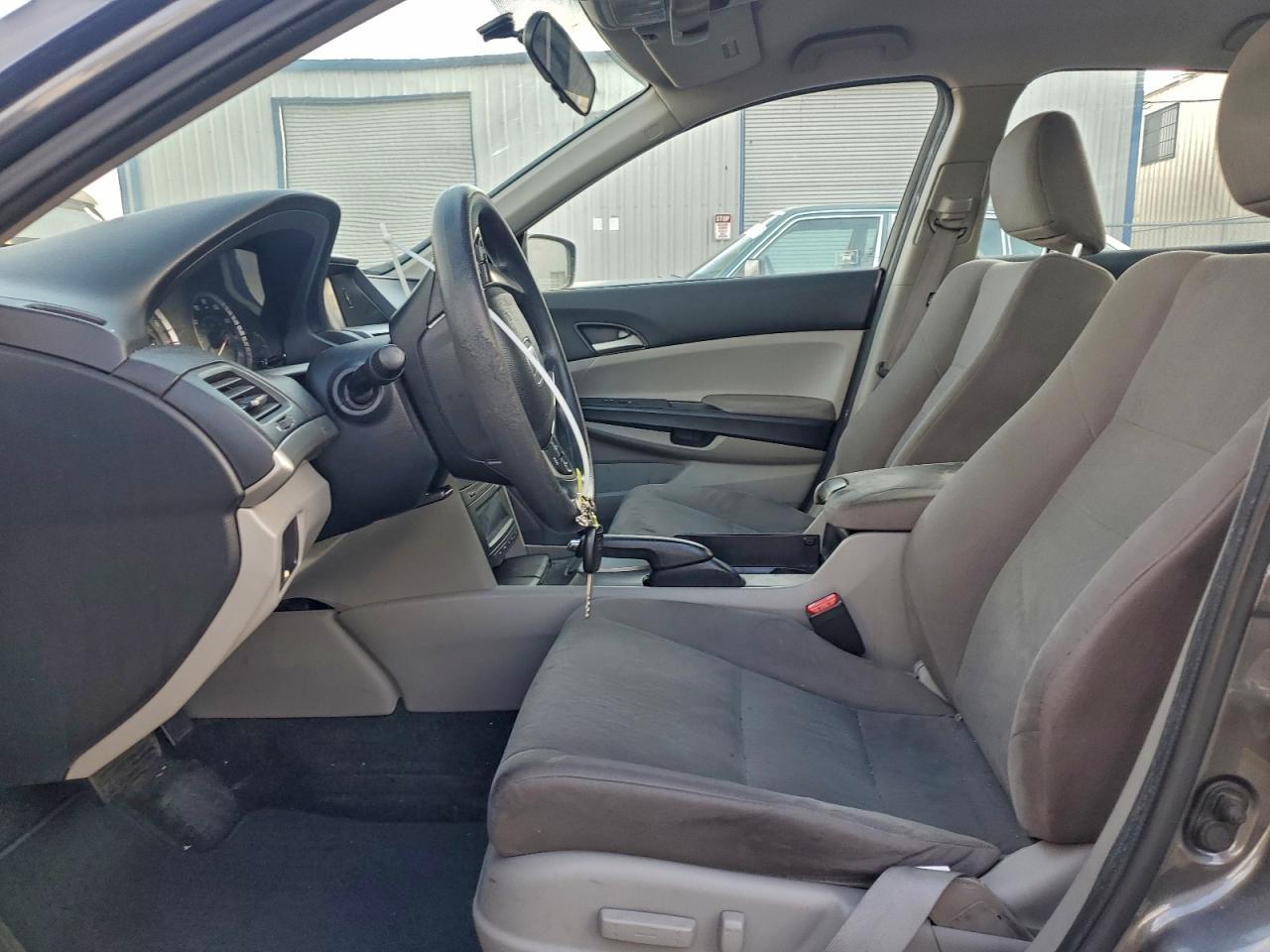 2011 Honda Accord Lxp - Image 7