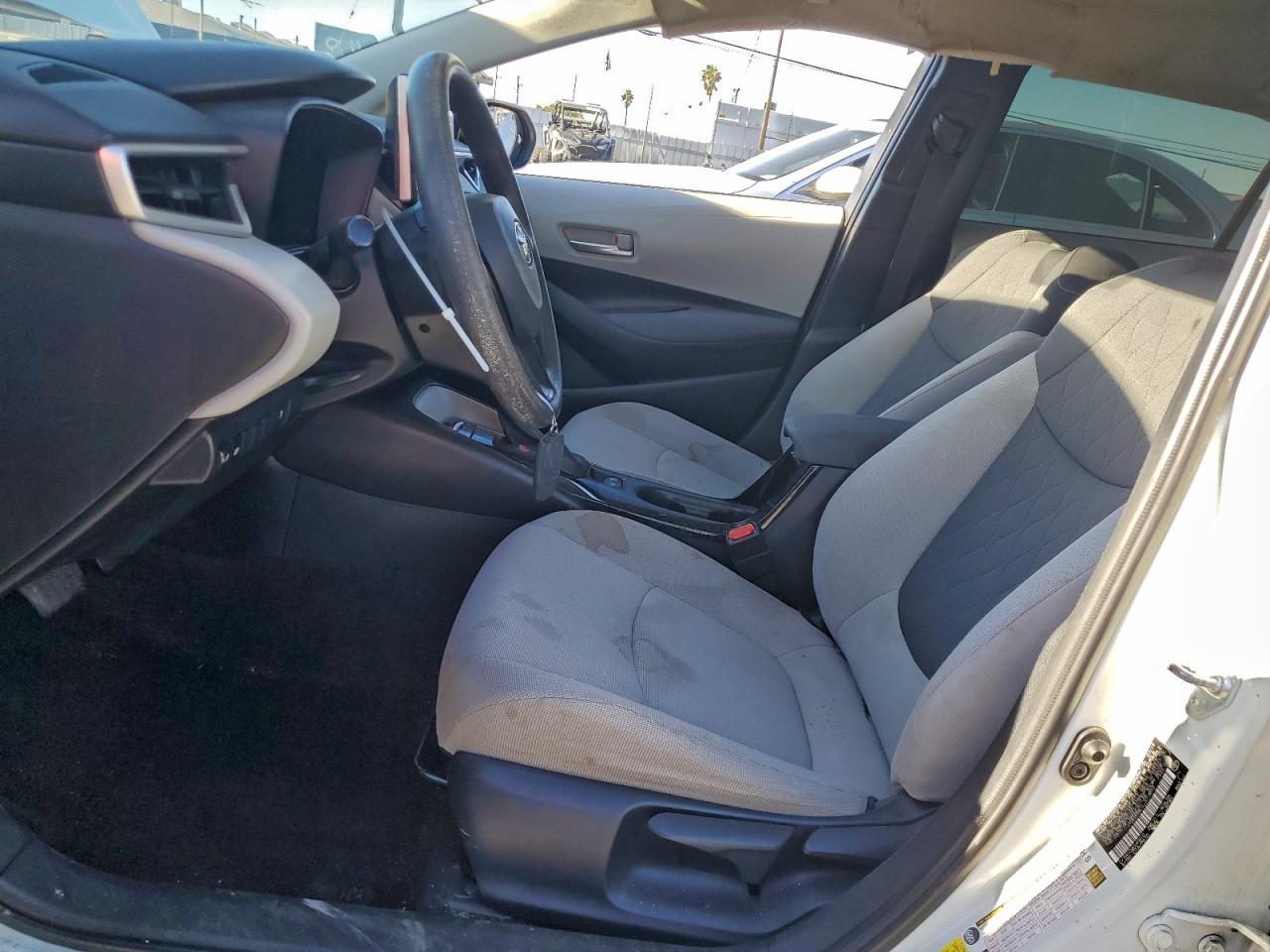 2020 Toyota Corolla Le - Image 7