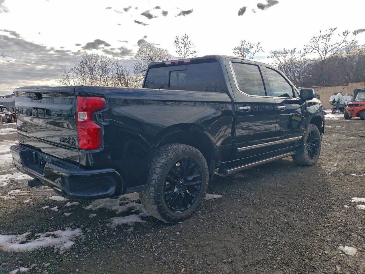 2023 Chevrolet Silverado K1500 High Country - Фото 3