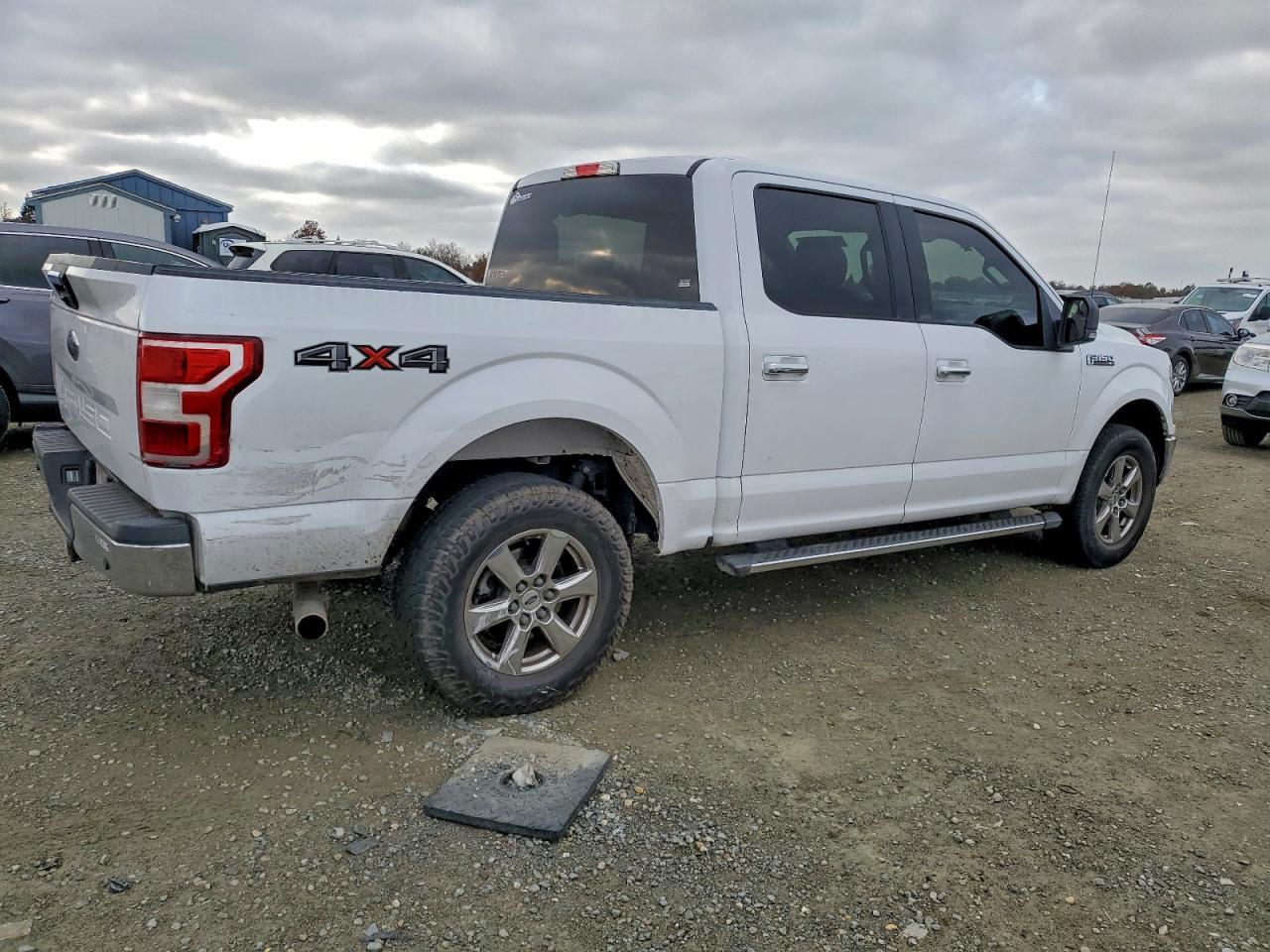2018 Ford F150 Supercrew - Фото 3