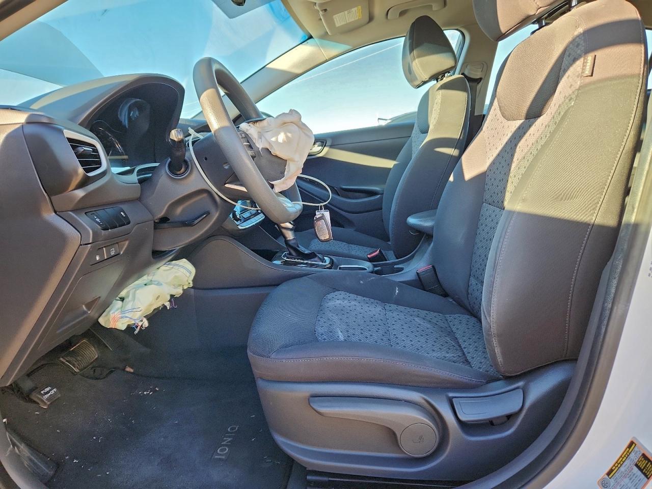 2017 Hyundai Ioniq Blue - Image 7