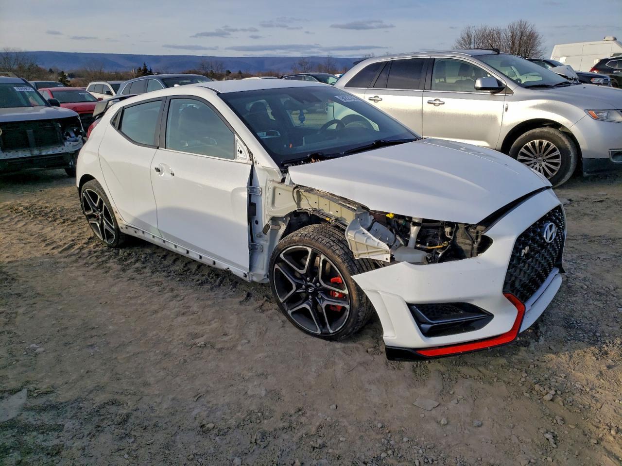 2021 Hyundai Veloster N - Фото 4