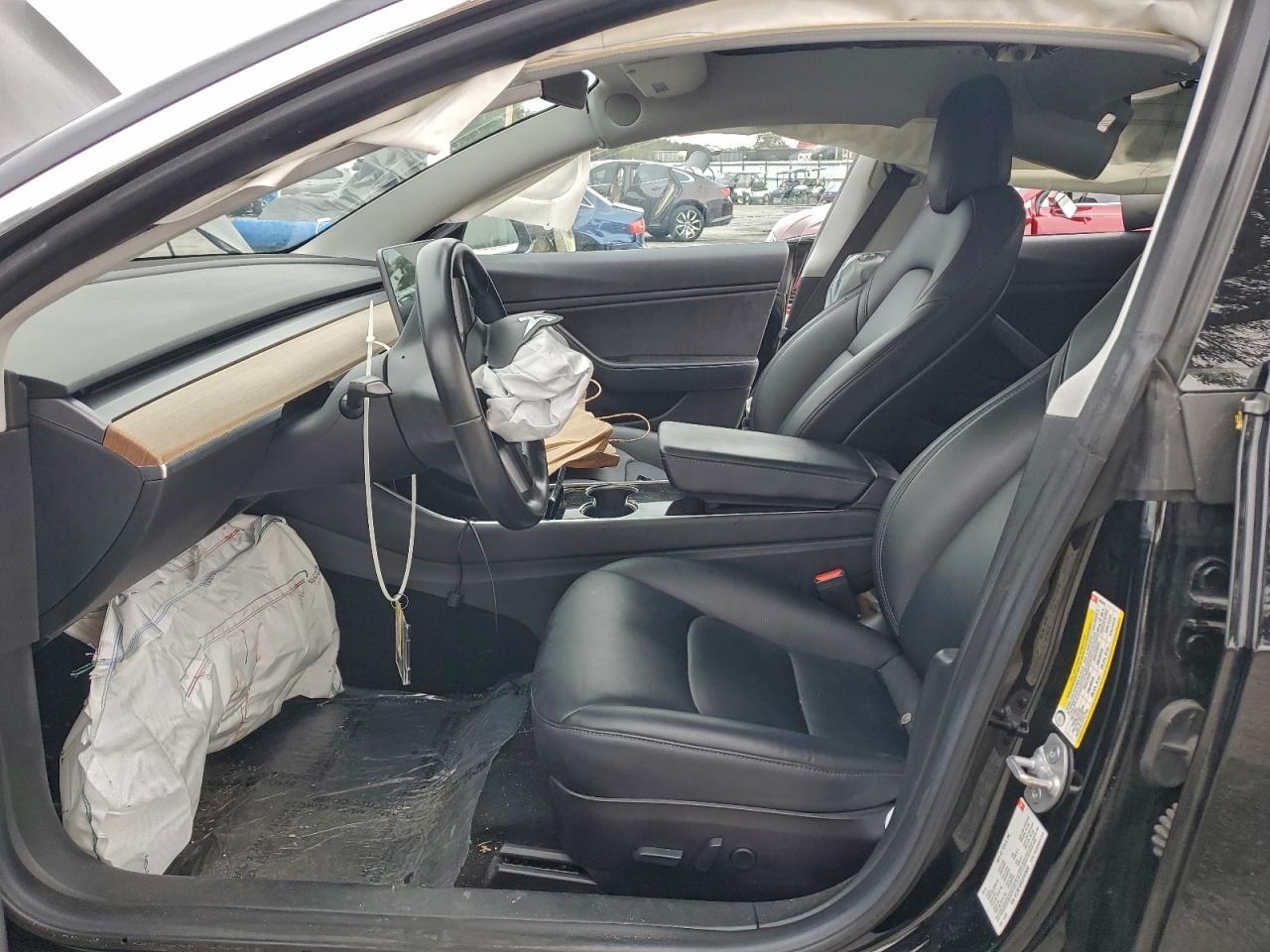 2018 Tesla Model 3 - Image 7