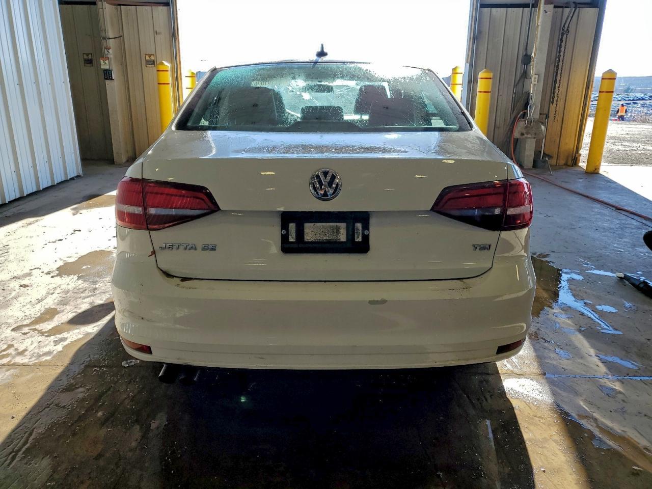 2017 Volkswagen Jetta Se - Image 6