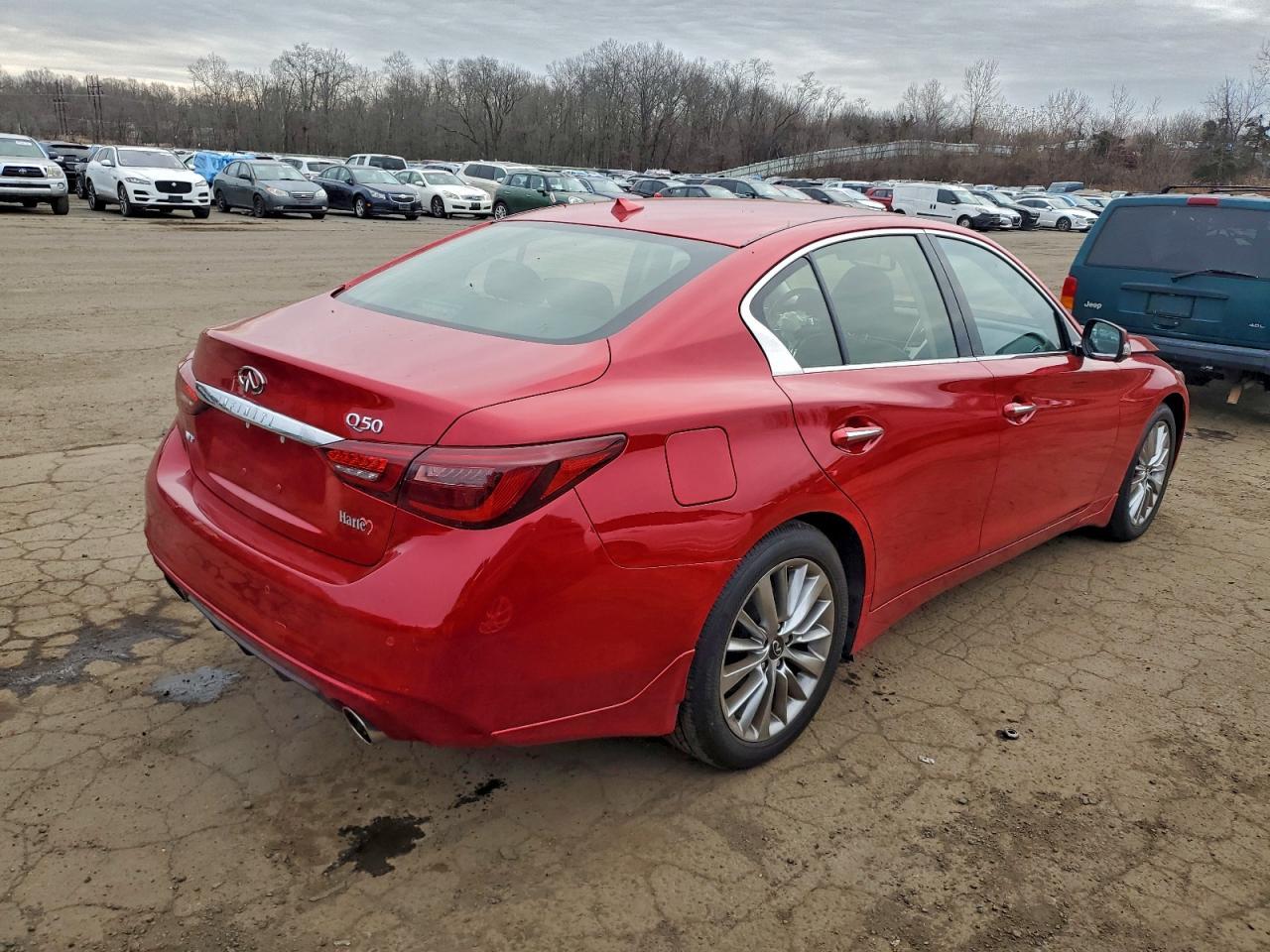 2021 Infiniti Q50 Luxe - Image 3