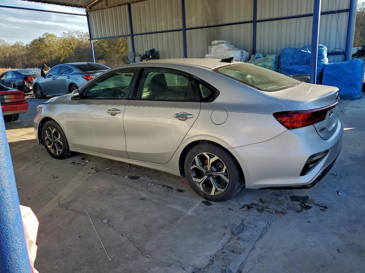 2021 Kia Forte Fe - Фото 2