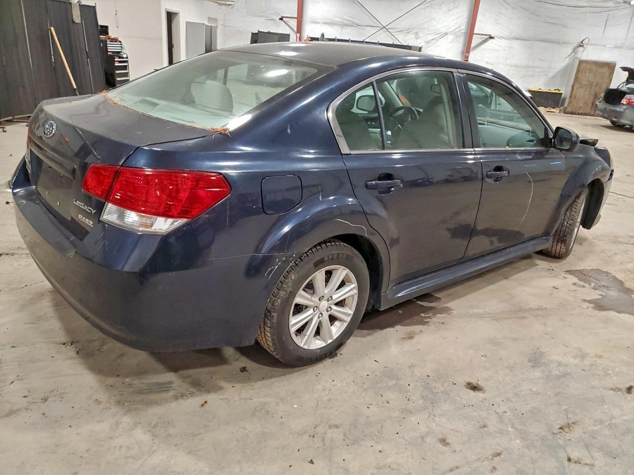 2012 Subaru Legacy 2.5I - Image 3