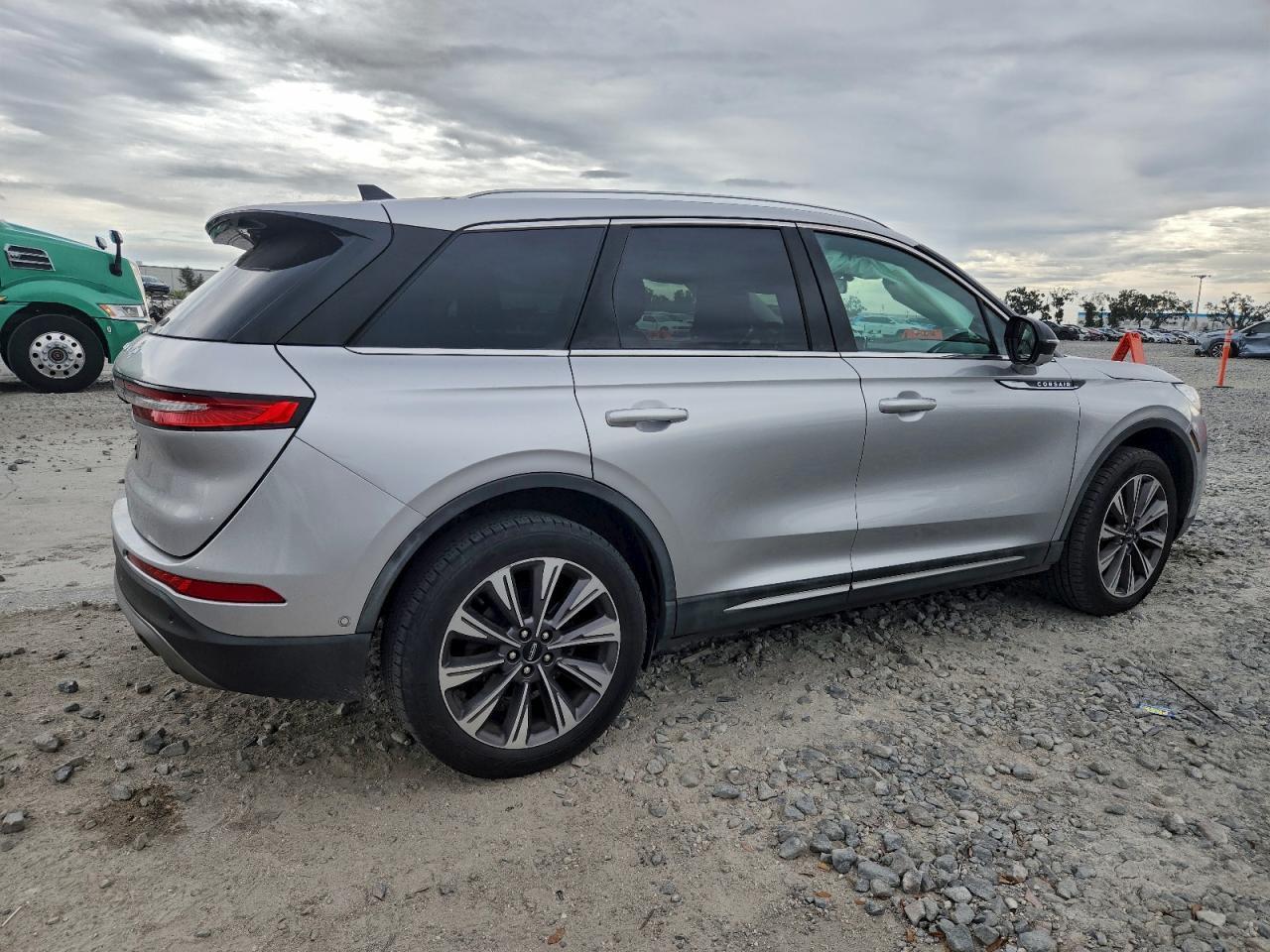 2020 Lincoln Corsair Reserve - Фото 3