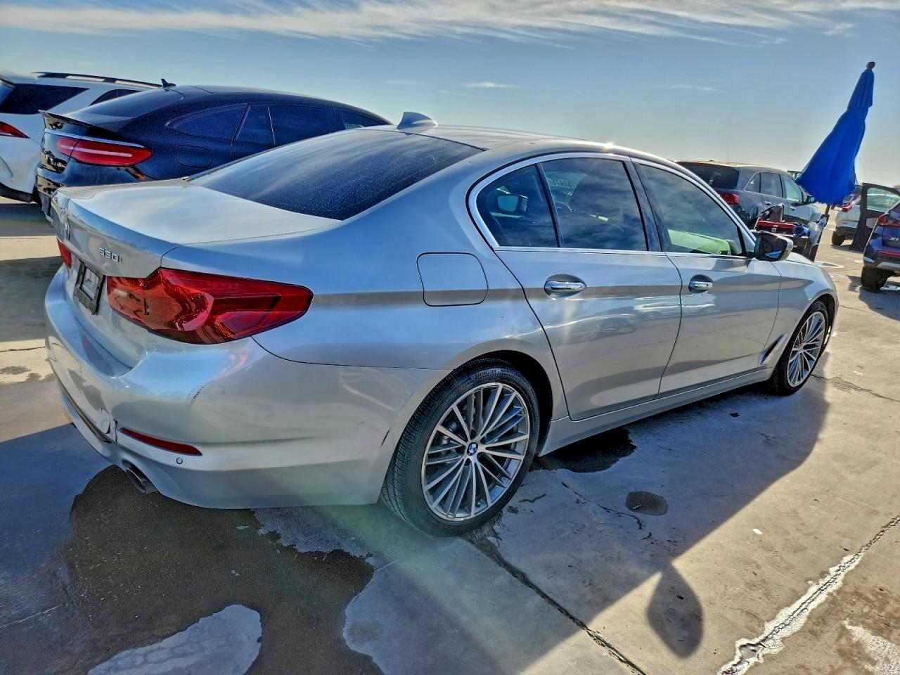 2017 BMW 530 I - Image 3