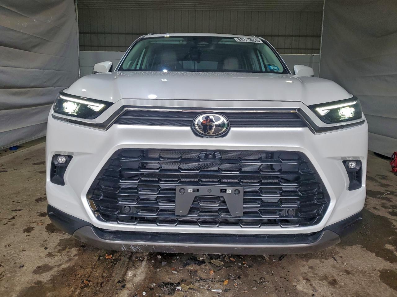 2025 Toyota Grand Highlander Platinum - Фото 5