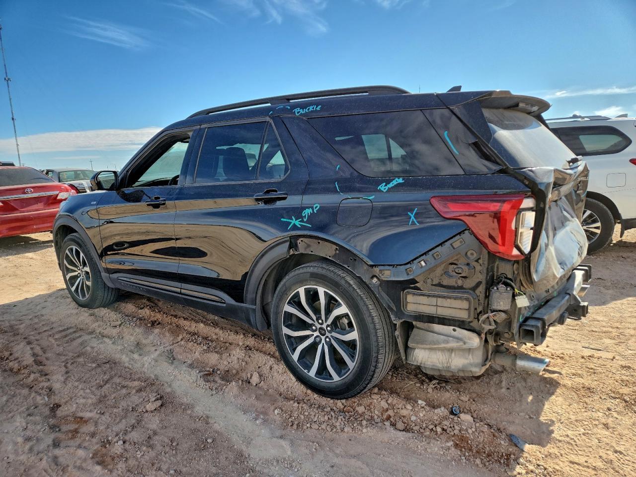 2022 Ford Explorer St-Line - Фото 2