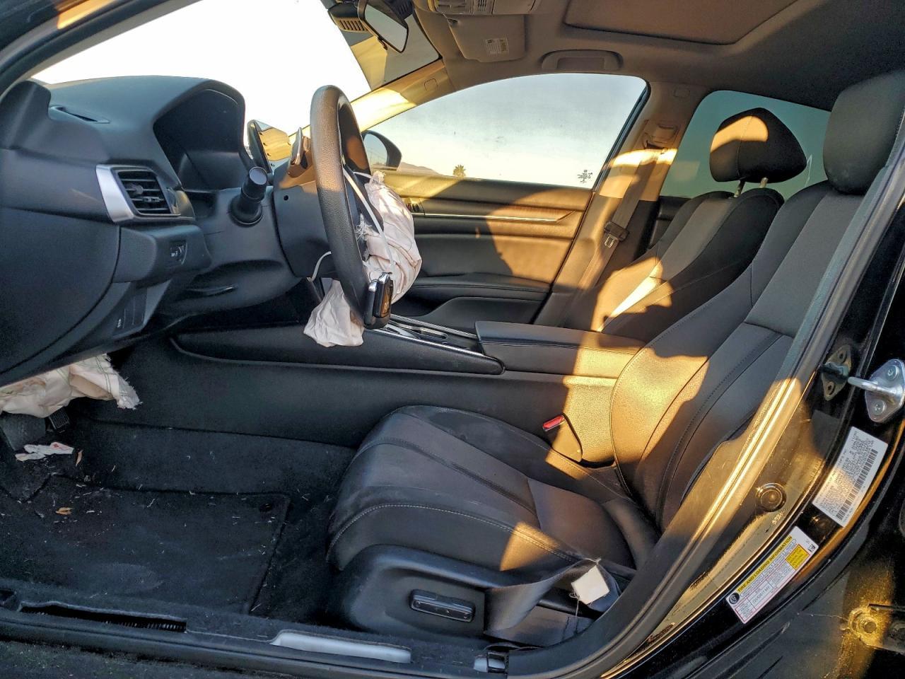 2021 Honda Accord Hybrid Ex - Image 7
