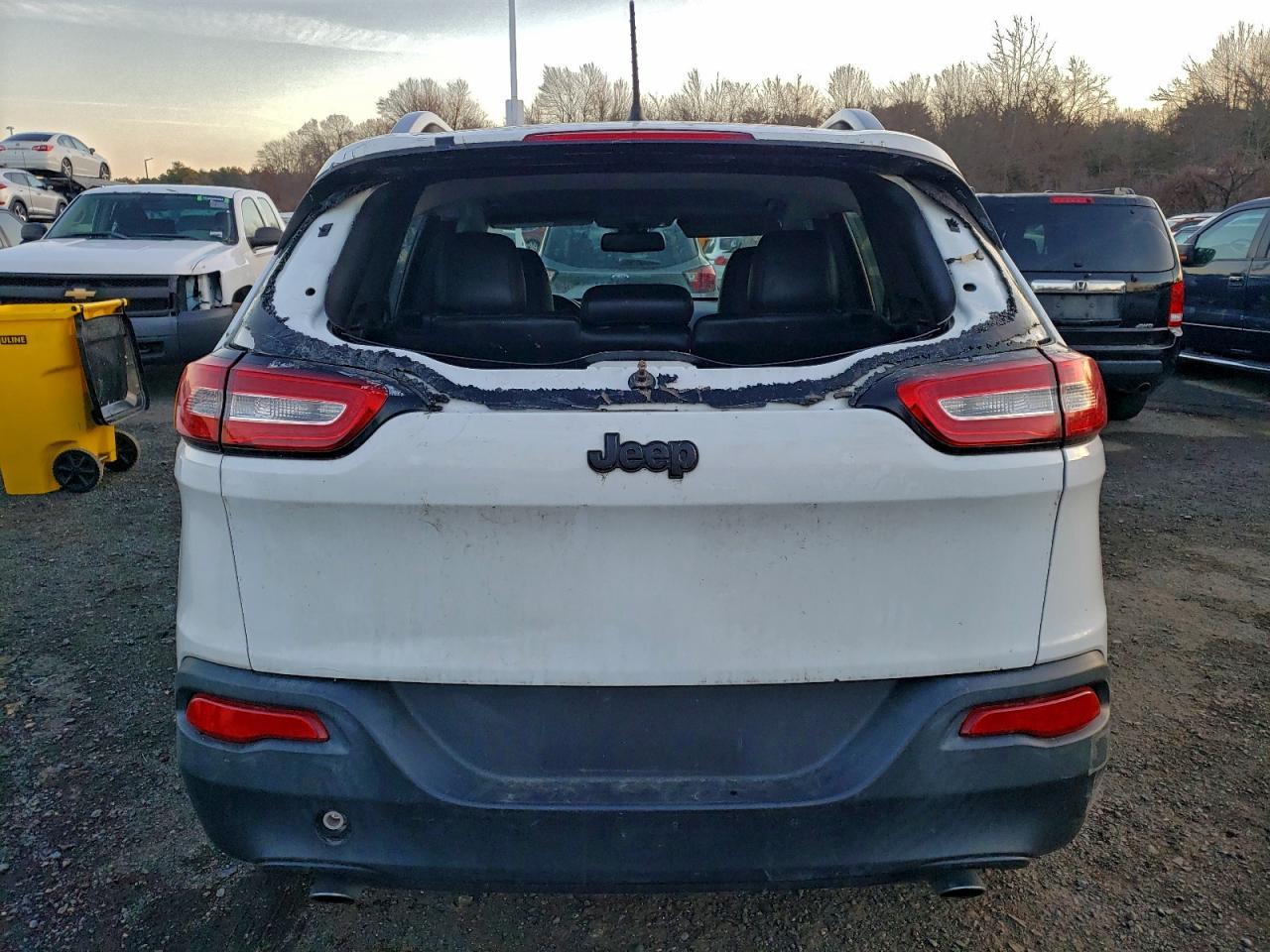 2014 Jeep Cherokee Latitude - Image 6