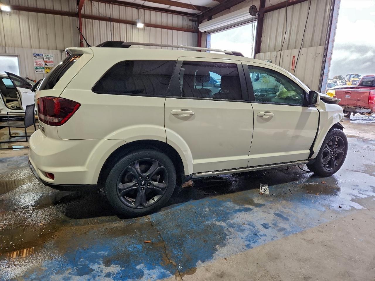 2018 Dodge Journey Crossroad - Фото 3