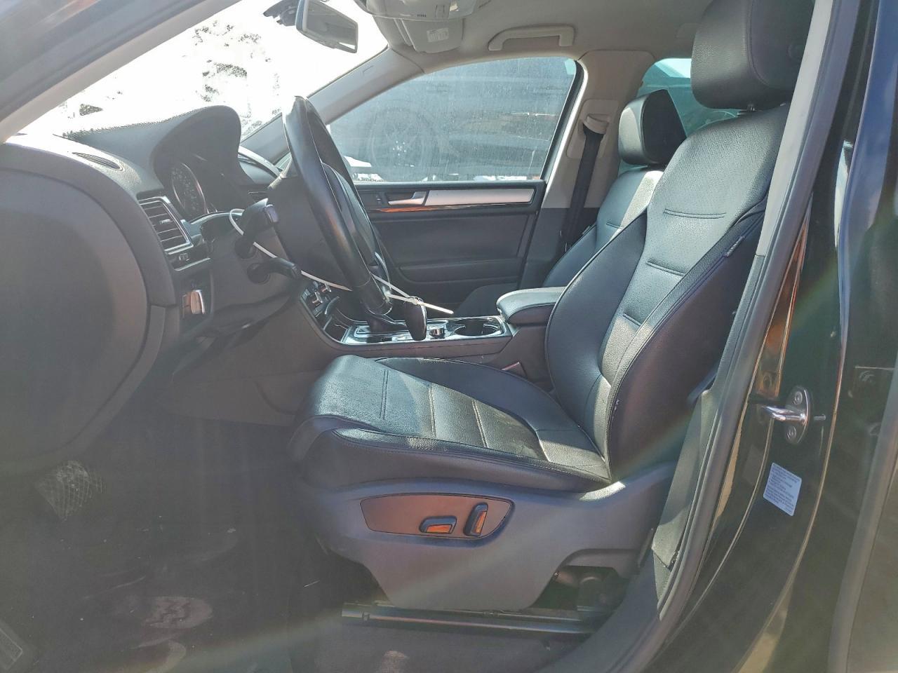 2013 Volkswagen Touareg V6 - Фото 7