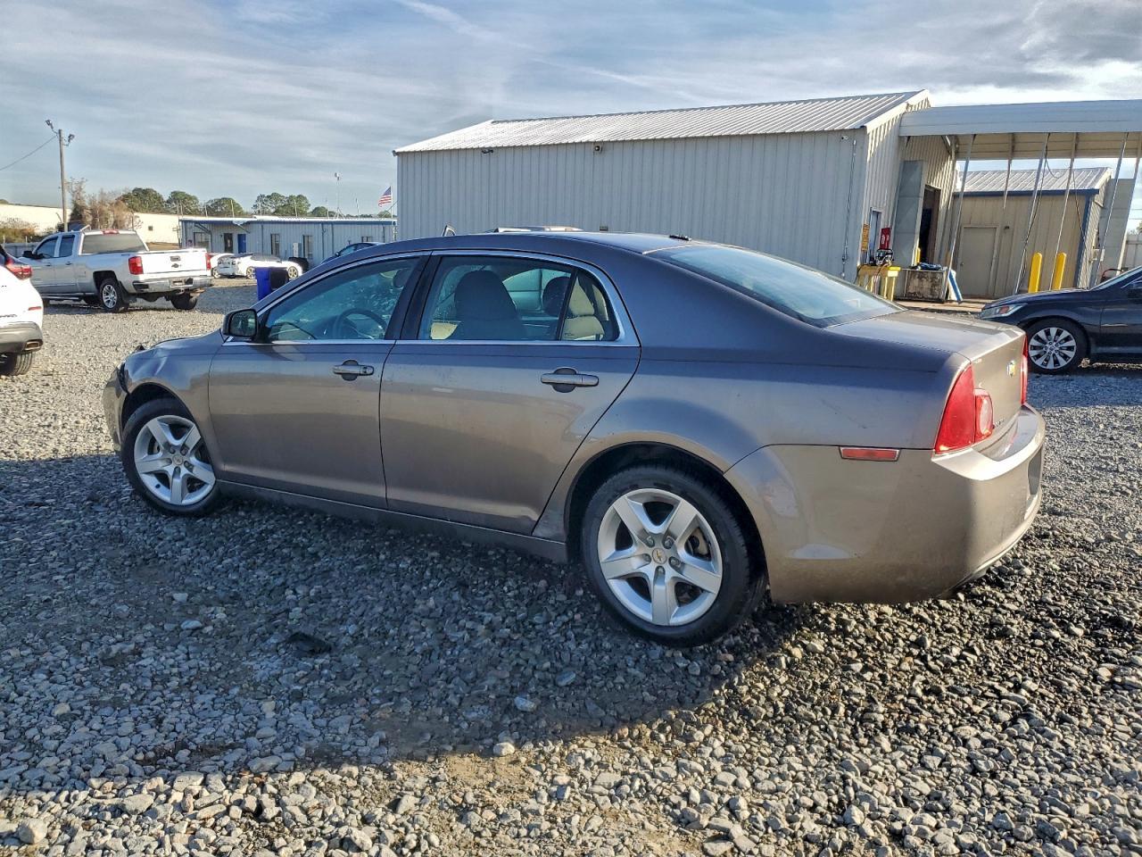 2011 Chevrolet Malibu Ls - Image 2