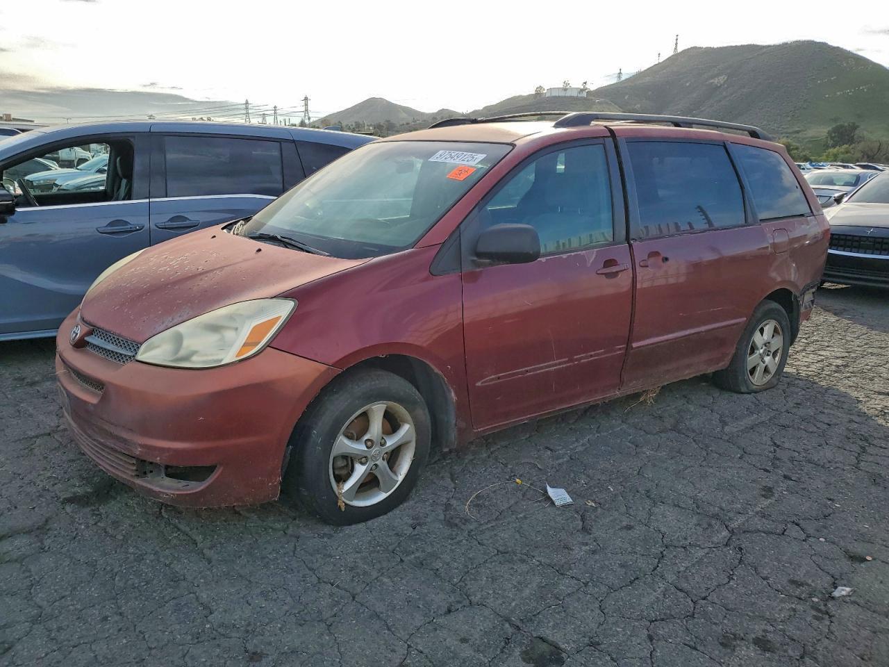 2005 Toyota Sienna