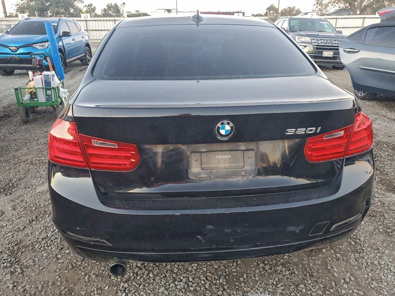 2014 BMW 320 I - Фото 6