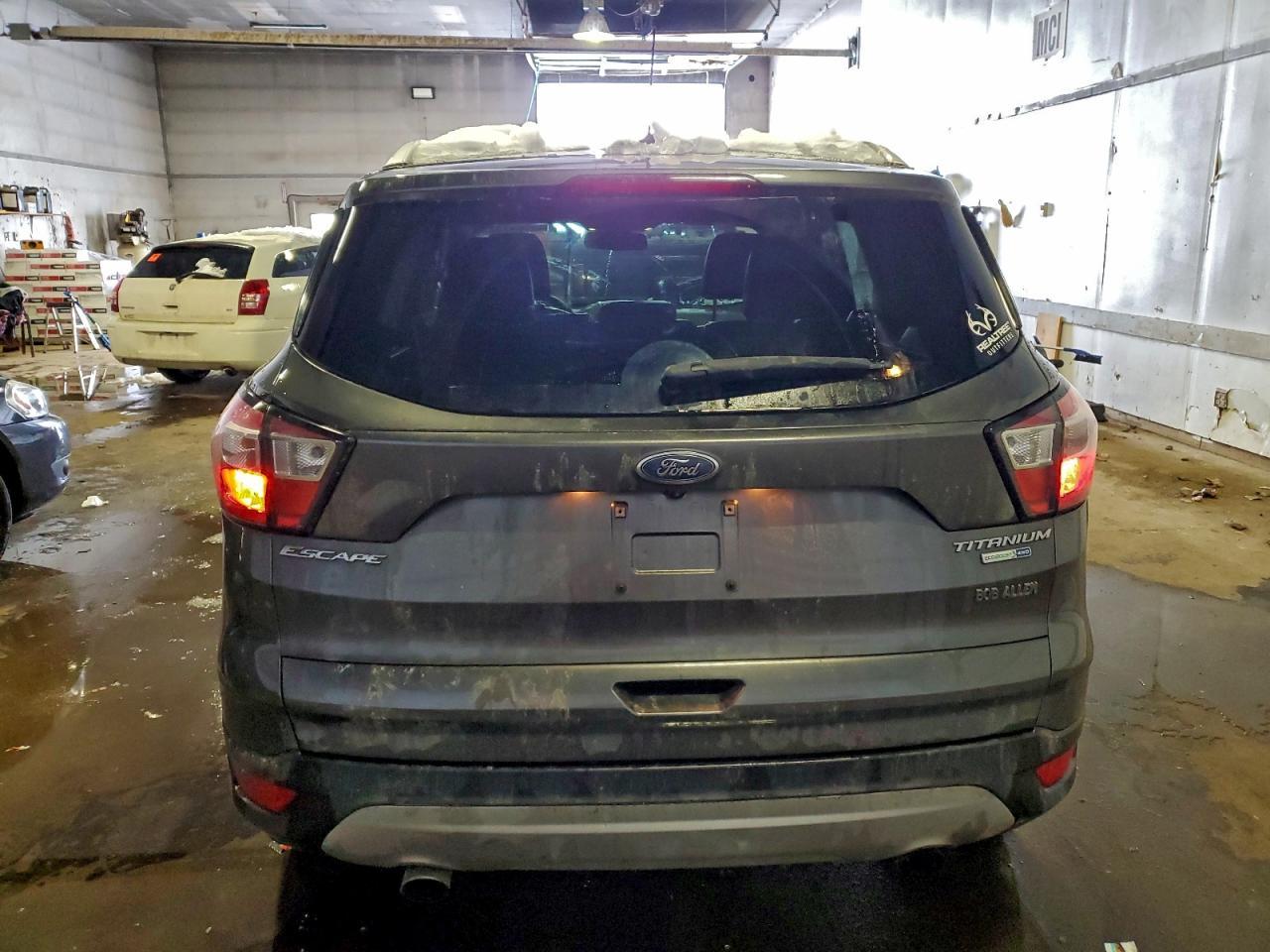 2017 Ford Escape Titanium - Фото 6