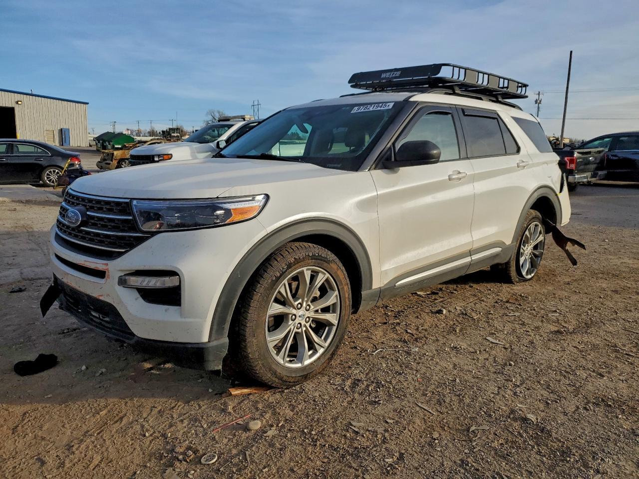 2023 Ford Explorer Xlt